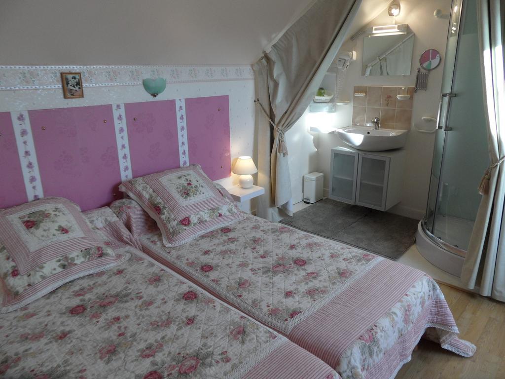 Au Repos Saint-Jean Bed & Breakfast Chinon Room photo